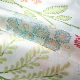 Скатерть Доляна. Летние цветы 145?220 см, 100% п/э