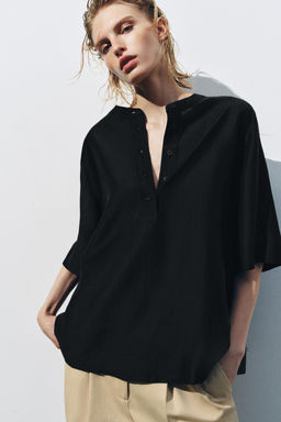 BLUSA FLUIDA MANGA CORTA ZW COLLECTION / Negro