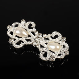 Декоративная застёжка «Узор», 6.5×3.5 см, цвет белый