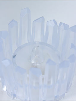 Цена за 2 шт. Светодиодная свеча LED - ночник RISALUX «Снежная королева», от батареек 3×LR1130, прозрачный, 5.5×5.5×5 см