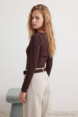 Koyu Kahverengi D_z Fitted Havuz Yaka Bolerolu Uzun Kol Micro _rme Body TWOAW27BD00001 - Trendyolmilla фото 6