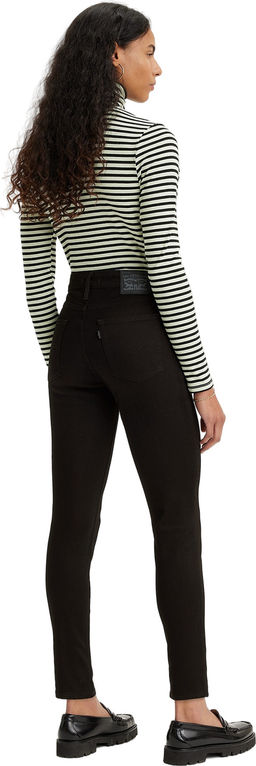 Джинсы женские