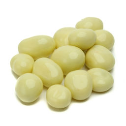 Драже Клюква вяленая в белом шоколаде вес 250г