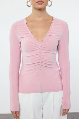 Trendyolmilla Pudra Buzgu/Drape Detayl? V Yaka Vucuda Oturan Esnek Orme Bluz TWOAW25BZ00110 фото 3