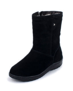 Полусапоги женские на литой подошве., Черные. Замша. Молния. Подклад овчина.