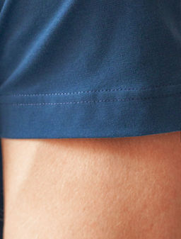 Футболка из премиального хлопка с авторским принтом