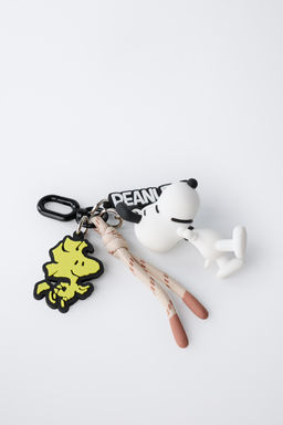 SNOOPY PEANUTS KEYRING - Zara фото 2