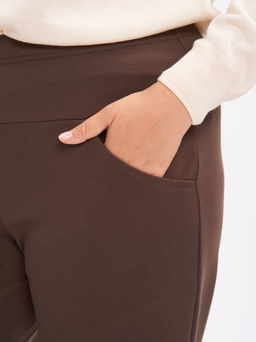 Брюки из плотного трикотажа ZBB23506BRW19 - Артесса фото 3