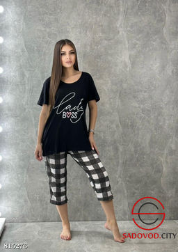 Пижама женская футболка и бриджи