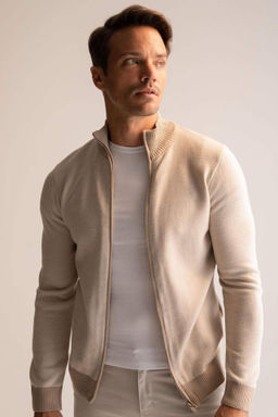 Siyah Standart Fit Normal Kesim Dik Yaka Fermuarl? Triko H?rka - Defacto фото 2