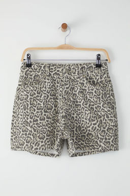 TRENDYOLMILLA Cok Renkli Leopar Desenli Yuksek Bel Denim Sort TWOSS25SR00071 фото 5