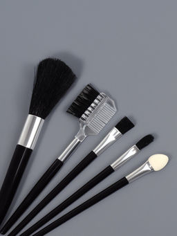 Цена за 3 шт. Набор кистей для макияжа SMOKY, 5 шт., футляр с зеркалом, чёрный