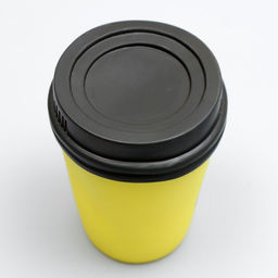 Игрушка пищащая Кофе для собак, 10 х 7 см, жёлтая - Пижон фото 2