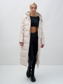 Пальто утепленное стеганное зимнее с капюшоном женское бежевого цвета 9627B - Mtforce фото 13