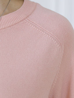 Свободный джемпер с рукавом 3/4 тонкой вязки из вискозы