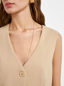 10200130369 Жилет жен. Izzy_vest бежевый - Concept club фото 3