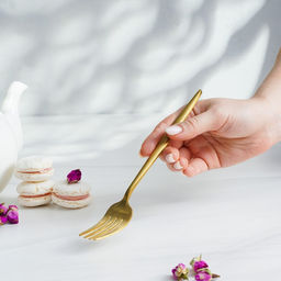 Вилка столовая Magistro «Блинк», 21.5×3 см, нержавеющая сталь, золотистая