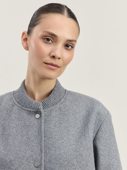 Бомбер свободного силуэта / Zarina  фото 6