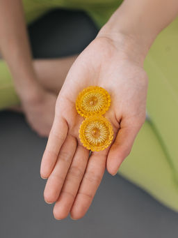 Цена за 2 шт. Массажёр для рук и ног, d=3.5 см, 2 кольца, жёлтый