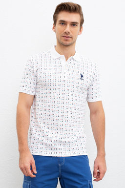 Мужская белая футболка Неожиданная скидка в корзине