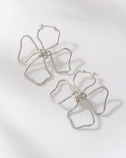 Стильные серьги