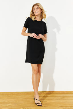 Siyah Duz Kesim Yuvarlak Yaka Mini Krep Dokuma Elbise TWOSS24EL00310 - Trendyolmilla фото 3
