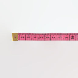 Цена за 24 шт. Сантиметровая лента портновская, 1.2×150 см (см/дюймы), МИКС