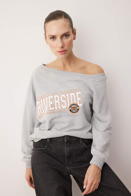 Gri Melanj Antrasit Slogan Bask?l? Ac?k Omuzlu Orme Sweatshirt TWOAW26SW00201