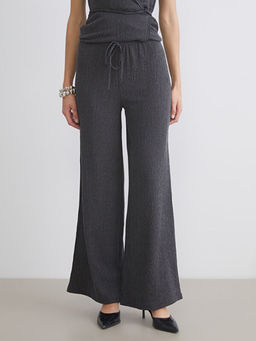 Beli Lastikli Dokulu Geni? Pa?a Kad?n Pantolon