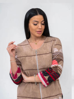 Халат женский, цвет бежевый