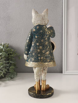 Фигурка-часы настольные полистоун «Кошка в пальто», 11.5×14×30 см