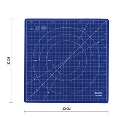 Gamma DK-030 Мат для кроя вращающийся ПВХ 30 см х 30 см в пакете с картонным еврослотом синий