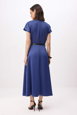 Petrol Saten Degaje Yaka Kemerli Midi Dokuma Elbise TWOSS26EL00351 - Trendyolmilla фото 4