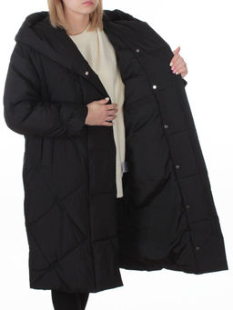 8870 BLACK Пальто зимнее женское оверсайз (200 гр. холлофайбер)