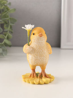 Фигурка полистоун Цыплёнок с ромашкой, 5.5?5.5?10 см