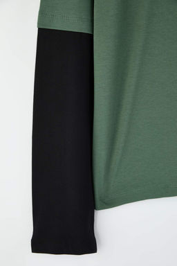 Yesil - Siyah Oversize/ Genis Kesim Etiketli Uzun Kollu T-Shirt TMNAW26TS00002