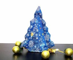 Ёлка новогодняя Фонарики - гобеленовый чехол на бутылку