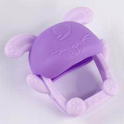 Прорезыватель силиконовый для зубов на ручку «Зайка», фиолетовый