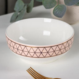 Салатник фарфоровый Доляна Золотая нить, 600 мл, d=15,2 см