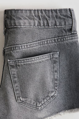 Vaquero corto con detalles bordados - H&m фото 6