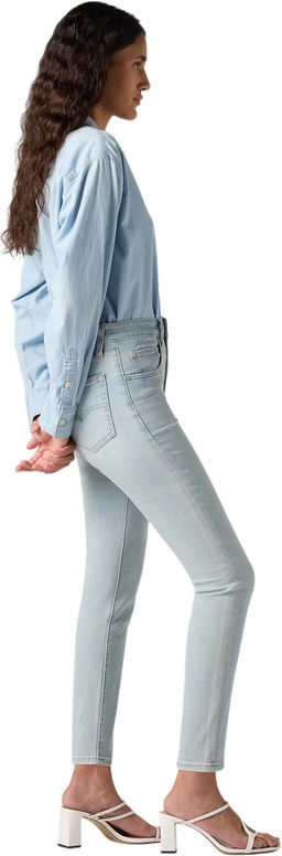 Джинсы женские