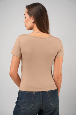 Женская футболка с глубоким вырезом Happyfox