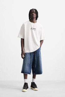 GRAPHIC PRINT T-SHIRT