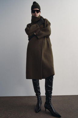 WIDE LAPEL 100% WOOL COAT