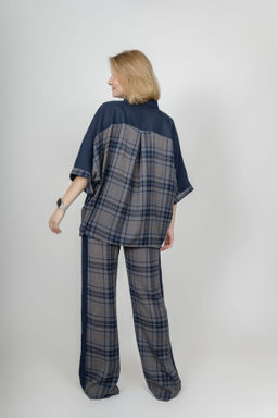 Брюки льняные с лампасами  клетка