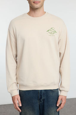 Tas Oversize/Genis Kesim Bask? ve Nak?sl? Ici Polarl? Sweatshirt TMNAW25SW00153