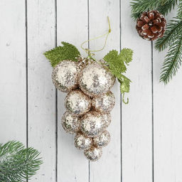 Ёлочная игрушка Зимнее волшебство. Виноград-сокровище, пластик, 8.515 см, золото