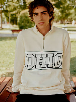 Dik Yaka Uzun Kollu Bask?l? Erkek Sweatshirt