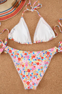 TRENDYOLMILLA Cicek Desenli Ucgen Serit Detayl? Regular Pretty Bikini Tak?m? TBESS25BT00010  фото 12