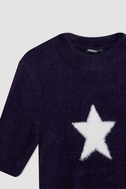 Плюшевый свитер с короткими рукавами и короткими рукавами с круглым вырезом и принтом звезд - Defacto фото 7